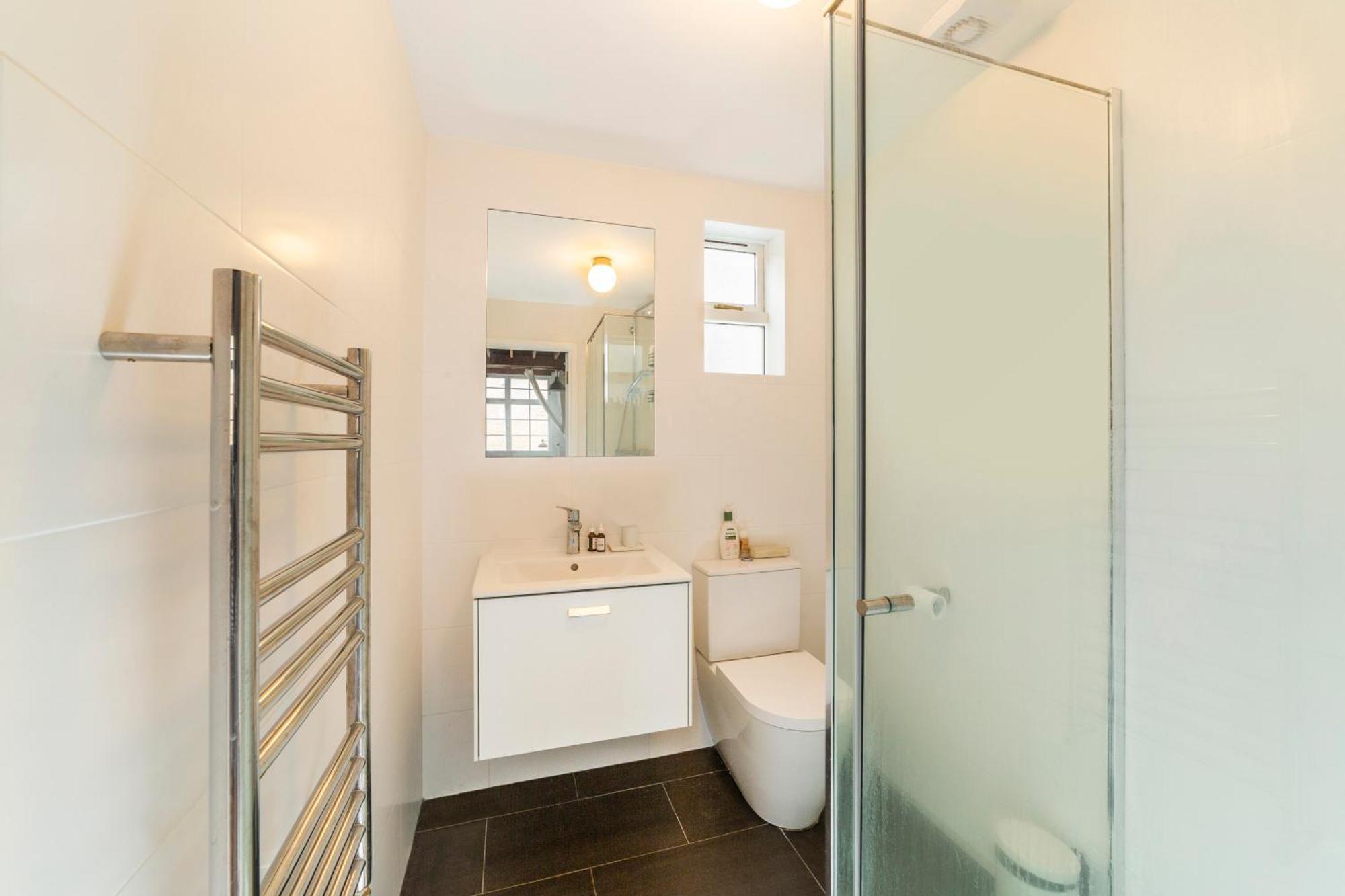 Spacious And Cosy Apartments Kings Cross, Euston, Camden ロンドン エクステリア 写真